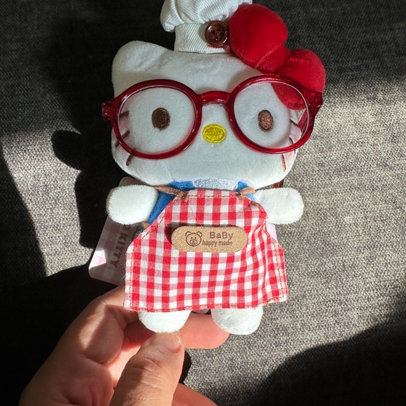 Sanrio Hello Kitty plush bag charm - Picture 9 of 9